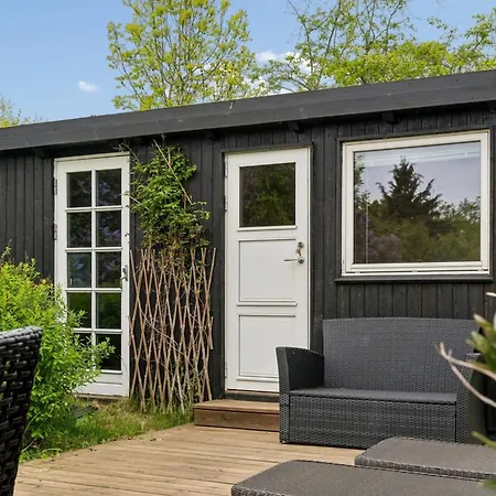 Vakantiehuis Gun - 300m To The Fjord By Interhome